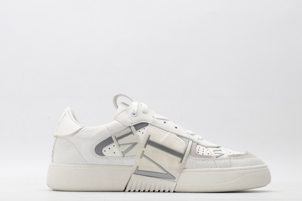 VA1ENTIN0 sneaker